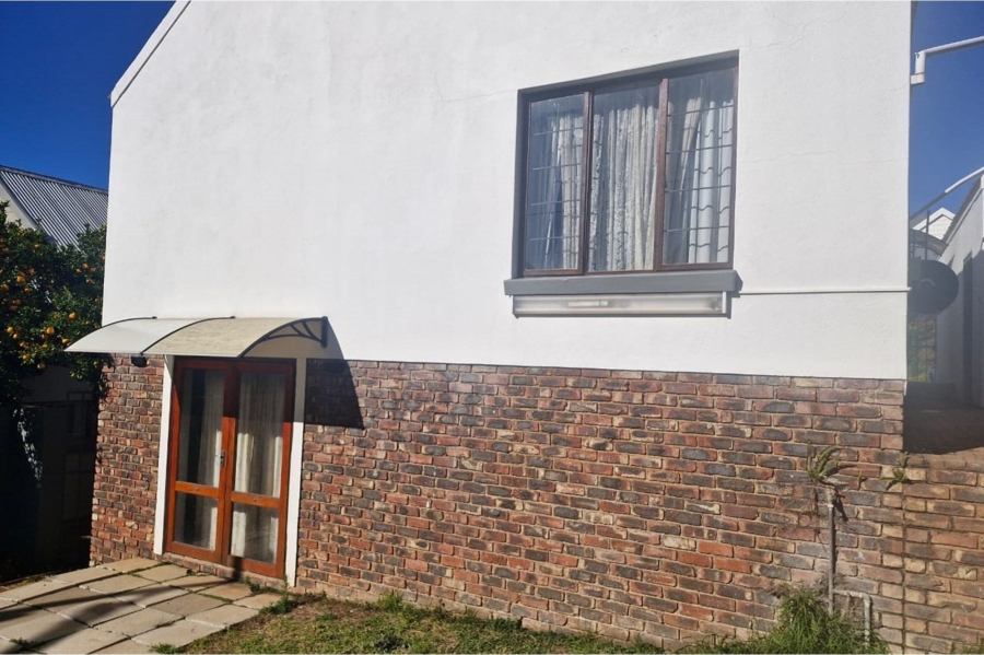 3 Bedroom Property for Sale in Wilkoppies North West